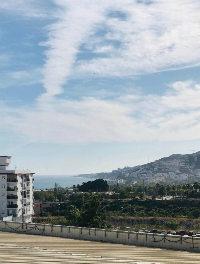 Apartamento en el centro de Nerja. Exterior foto